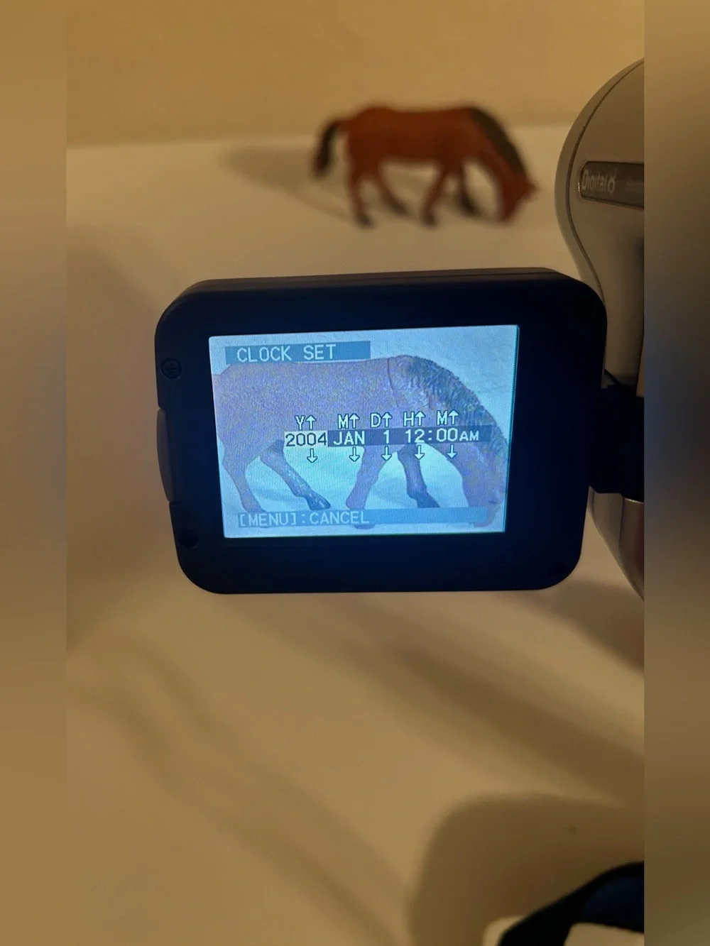 Sony Handycam DCR-TRV260 Digital Zoom Nightshot Camcorder W/some Accessories